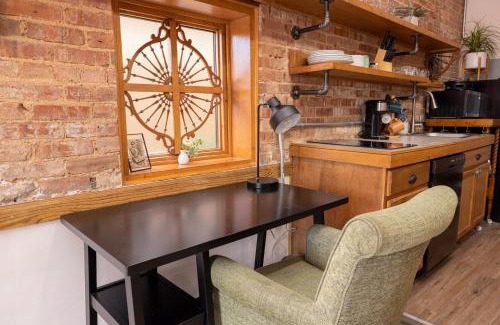Hartwell Hotel | Discover Hartwell Suites: Pet-Friendly & Family Inclusive