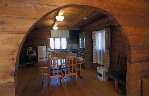 Nasu Villa | Haruna Lodge: Private Log House with Starry Skylight
