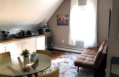 Lower Allston Apartment | Elegant Harvard Allston Executive Suite Loft - 9.8/10 Rating