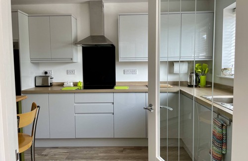 Rollesby House | Harvest Hideaway - Family-Friendly Home with Pet Amenities