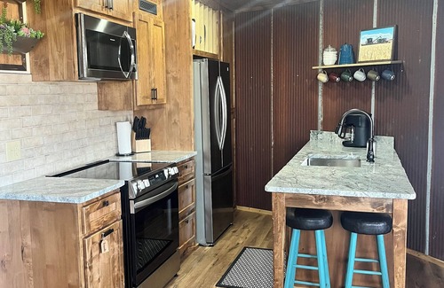Vinita House | Harvest Hill Silo - Home on Route 66, 5 acre Fishing Pond