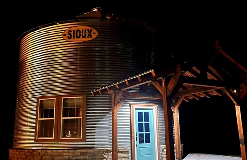 Vinita House | Harvest Hill Silo - Home on Route 66, 5 acre Fishing Pond