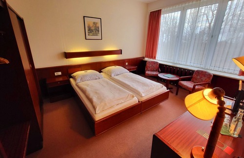 Blankenburg Hotel | Discover Harz Hotel Vogelberg with Pool and Spa Access
