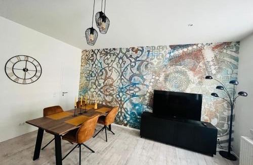 Wernigerode Old Town Apartment | HarzFokus Happynest: Ideal for Families, Hot Tub & Wi-Fi