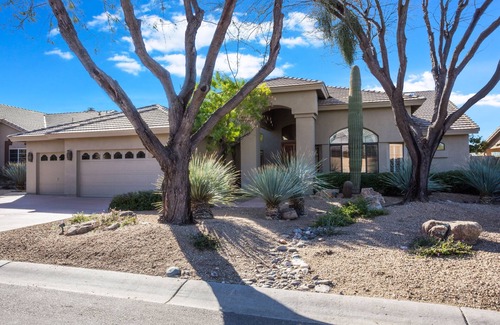 Troon North House | Unmatched Views & Amenities for Families and Golfers