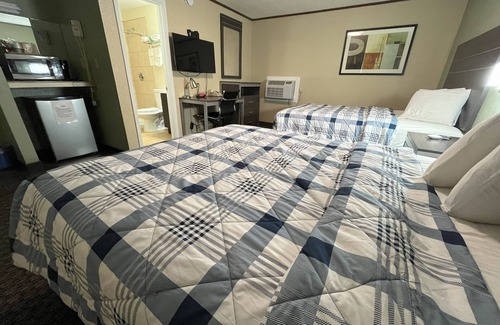 Haskell Hotel | Cozy Haskell Inn with Kitchen & Breakfast Amenities