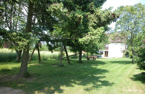 Hasselberg House | Discover Hasselberger Hof: Family-Friendly Retreat