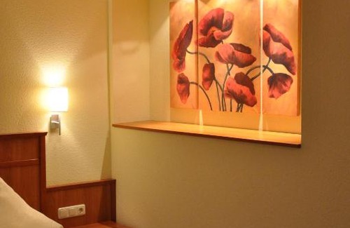 Hasselberg House | Discover Hasselberger Hof: Family-Friendly Retreat
