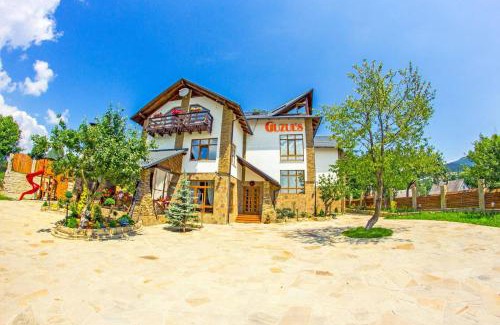 Mykulychyn Resort | Experience Hata Hutsula: Oceanfront Getaway with Spa