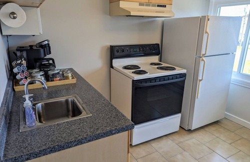 Old Lyme Apartment | Hatch at Soundview · Beach+OceanView+Sunrise