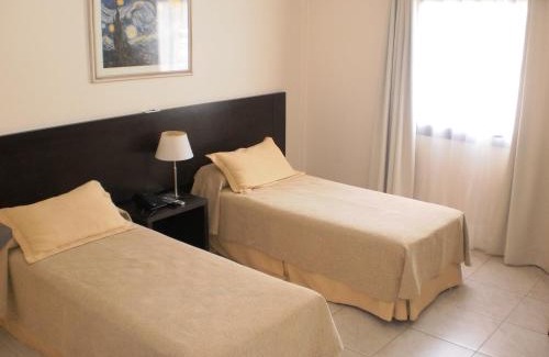 La Criolla Hotel | Discover Hathor Concordia: 4-Star Comfort with Hot Tub