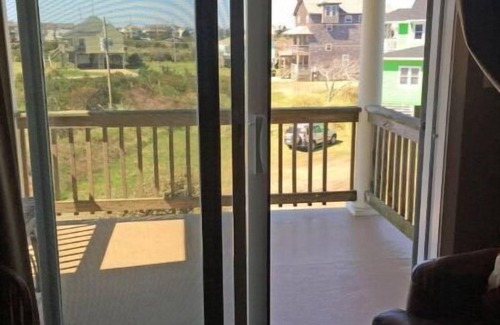 Hatteras Apartment | Waterfront Hatteras Village Retreat with Family-Friendly Perks