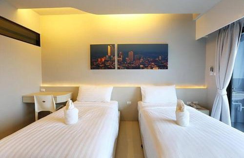 Kho Hong Hotel | Hatyai Signature Hotel: Family-Friendly with Pool & Dining