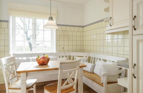 Tating Apartment | Pet-Friendly Escape at Haubarg Ossenhoff: Rated 10/10