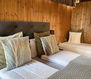 Bjarnanes House | Haukaberg House: Guest Rated 9.5 with Family-Friendly Amenities