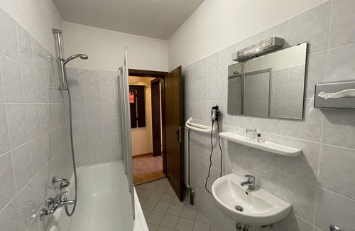 Ortenberg Hotel | Hauptstraße: Family-Friendly Accommodations with Breakfast