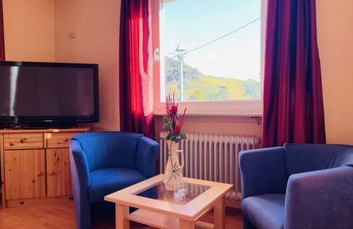 Ortenberg Hotel | Hauptstraße: Family-Friendly Accommodations with Breakfast