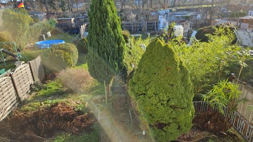 Halle Apartment | Cozy Haus with Garden, Pet and Child Friendly Amenities