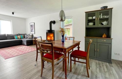 Joachimsthal Apartment | Relax at Haus am Grimnitzsee with Sauna and Ocean Views