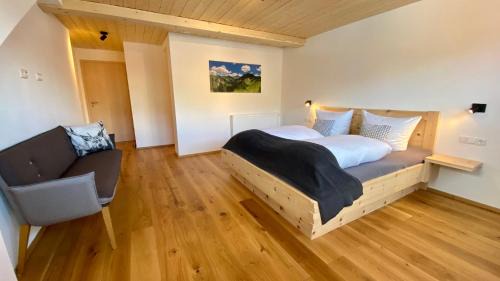 Verwaltungsgemeinschaft Hornergruppe Apartment | Explore Haus Akelei: Family-Friendly 4-Star Retreat