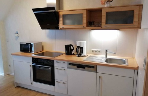 Cochem Apartment | Family-Friendly Haus Aladin in Cochem with Kitchen & Breakfast