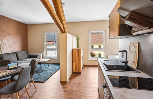 Naumburg Apartment | Exciting Getaway Awaits in a Cozy Lake View Apartment