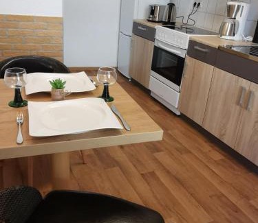 Friedland Apartment | Pet-Friendly Retreat at Haus am Eichenwall - Rated 8.7/10