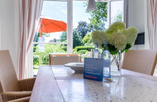 Ostseebad Ahrenshoop Apartment | Discover Haus am Hohen Ufer: Family-Friendly Retreat