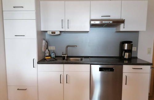 Muritz Apartment | Idyllic Haus am Kölpinsee with Ocean View & Kitchen