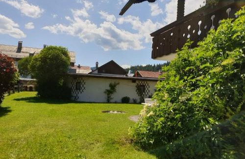 Wallgau Apartment | Guest Rated 9.5: Haus am Kurpark Kathi with Child-Friendly Amenities