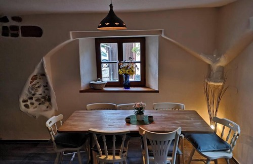 Traunstein House | Welcoming Haus am Mühlbach in Traunsteiner City Center