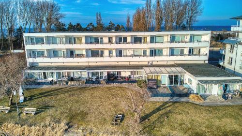 Steinwarder Apartment | Discover Haus am See - Steinwarder: A Guest Favorite Retreat