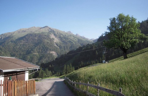 Lesachtal Apartment | Exceptional Stay at Haus am Sonnenberg with Kitchen Access
