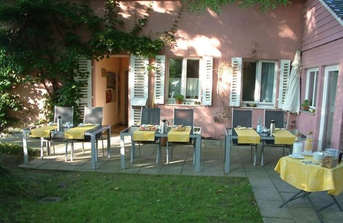 Meersburg House | Family-Friendly Getaway at Haus am Trielberg - Rated 9/10