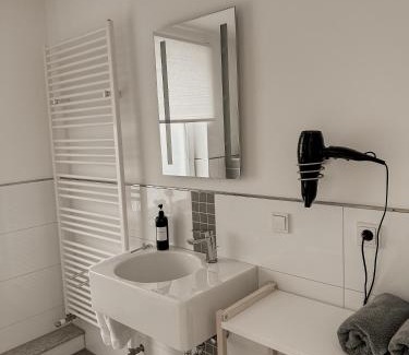 Bad Hersfeld Apartment | Enjoy Nature at Haus am Waldrand – Pet & Child Friendly