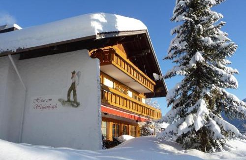 Bad Hindelang Apartment | Guest Rated 8.8 - Haus am Weißenbach, Pet Friendly Retreat