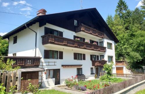 Biberwier Apartment | Family-Friendly Haus an der Sonne FeWo 1 - Rated 9.3/10