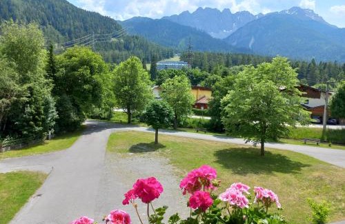 Biberwier Apartment | Family-Friendly Haus an der Sonne FeWo 1 - Rated 9.3/10