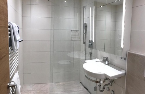 Seefeld in Tirol Apartment | Top-Rated Stay at Haus Andreas: Experience Comfort Today
