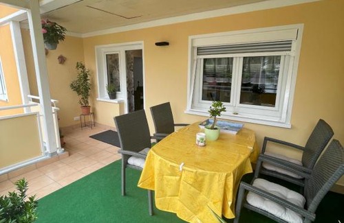 Bad Krozingen Apartment | Haus Annabell: Family-Friendly Stay for Building Contractors