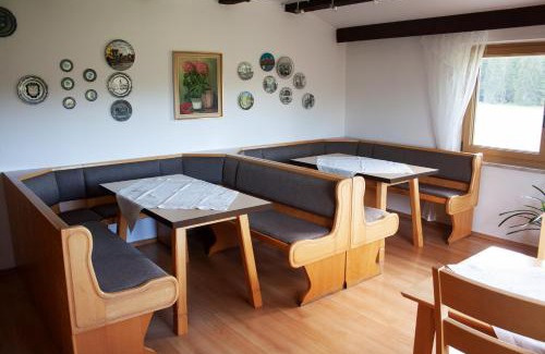 Haidmuhle Apartment | Family-Friendly Retreat at Haus Anny - Rated 9/10 by Guests