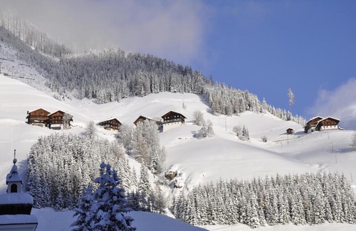 Unterrotte Apartment | Top-Rated Haus Arnika: Family-Friendly & Accessible Stay