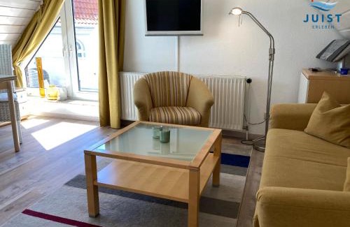 Juist Apartment | Cozy Haus Atelier Appartement 103 - A 4-Star Retreat