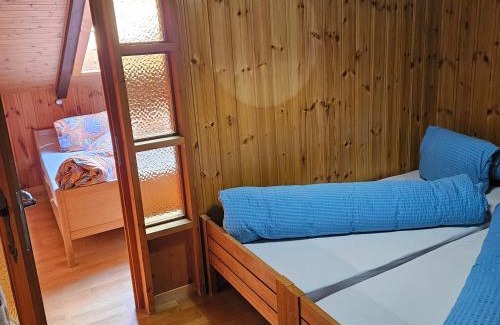 Graechen Apartment | Discover Haus Azurit Dachwohnung Nr.30 - Family-Friendly Retreat