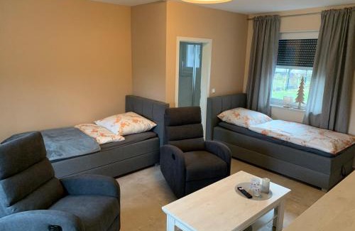 Geestgottberg Apartment | Haus Benz: Family-Friendly Retreat Near Wittenberge
