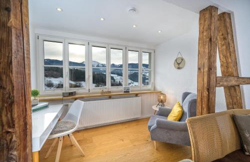 Oberstaufen Apartment | Cozy Haus "Bergblick" Oberstaufen: 9.3/10 Guest Rated Stay