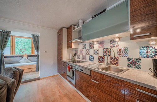 Muhlbach im Pinzgau Apartment | Pet-Friendly Retreat at Haus Bernadette - Rated 8.1/10