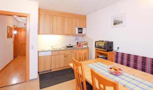 Soelden Apartment | Ideal Getaway at Haus Berthold: Pet & Child Friendly Stay