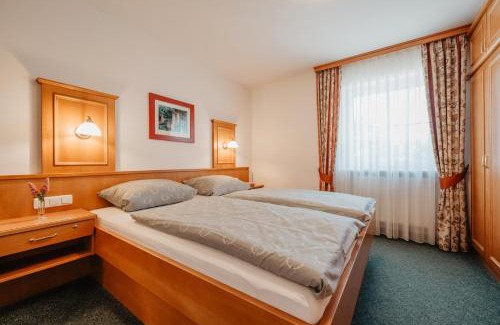 Wurding Apartment | Haus Birgit: Child-Friendly Stay with Perfect 10 Review Score