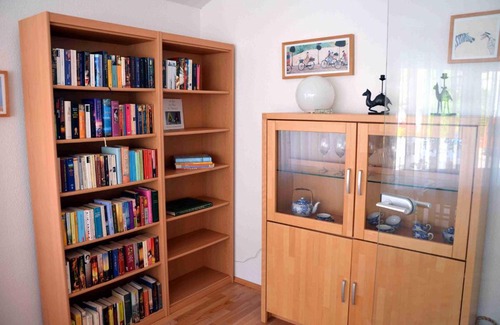 Sipplingen Apartment | Enchanting Haus Blütenzauber with 9/10 Guest Rating